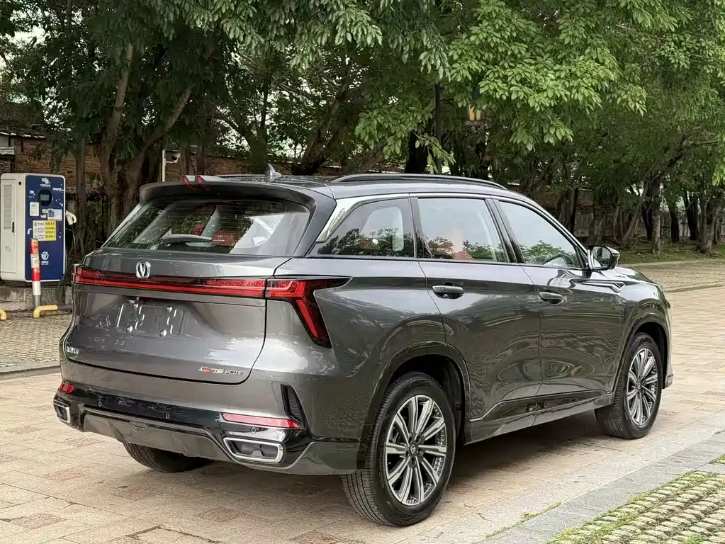 Changan CS75 PLUS 2025 — фото 11