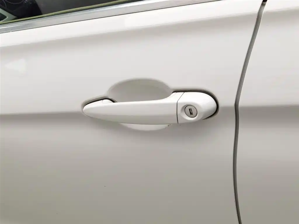 BMW 3 Series 2015 — фото 18