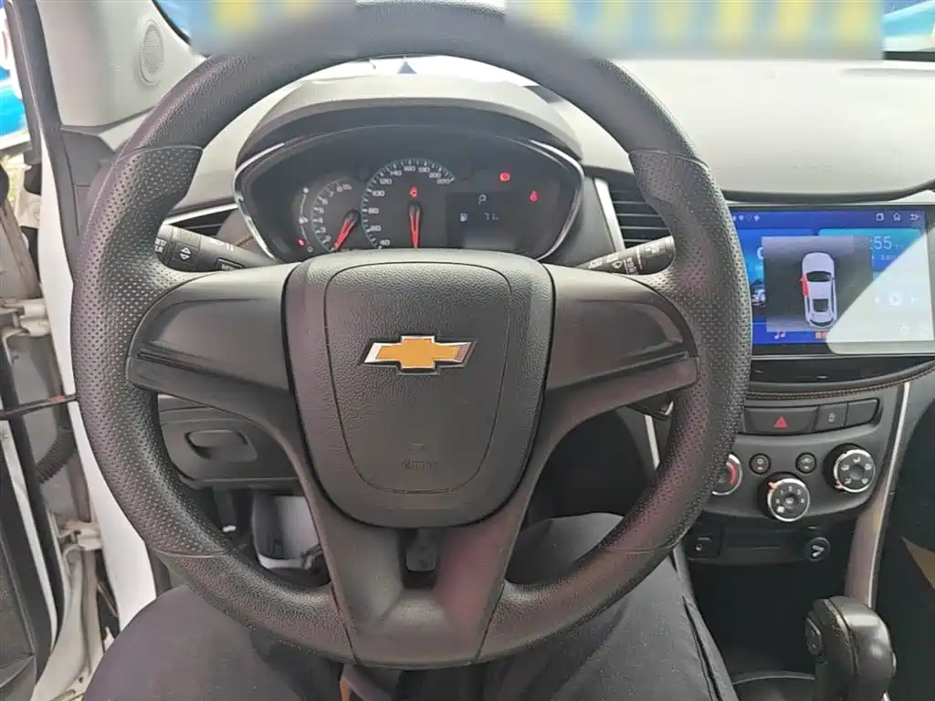 Chevrolet Trax 2017 — фото 11