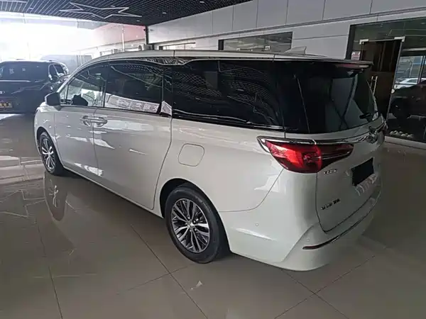Buick GL8 2022