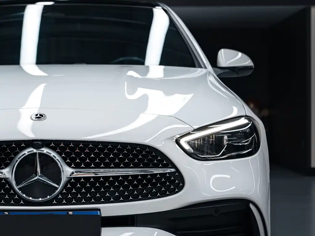 Mercedes-Benz C-Class 2023 — фото 5