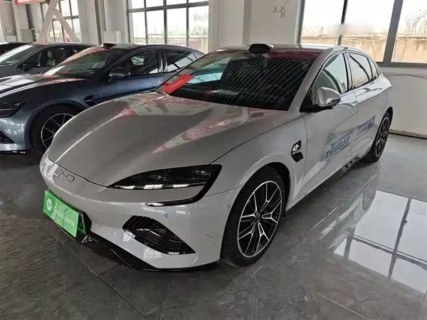 BYD Seal 2025