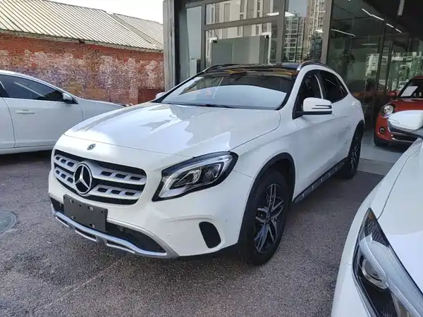 Mercedes-Benz GLA 2018