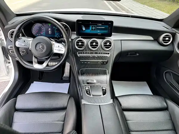 Mercedes-Benz C-Class 2019