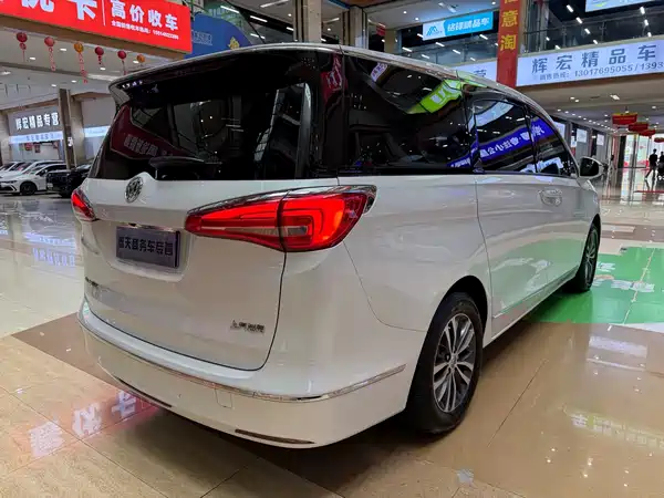 Buick GL8 2019
