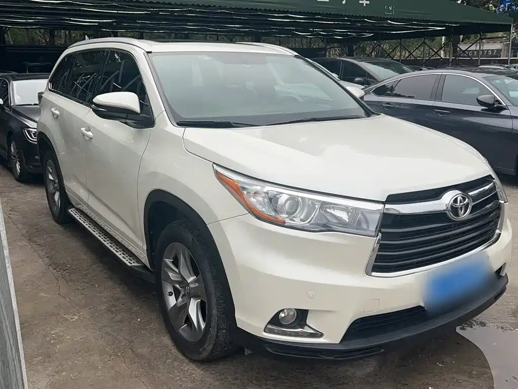 Toyota Highlander 2017 — фото 32