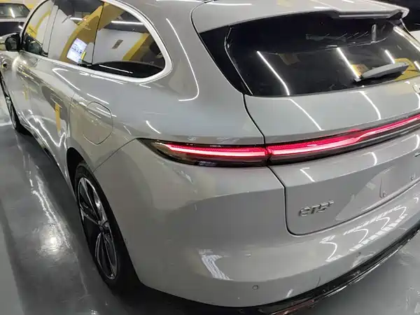 NIO ET5T 2025