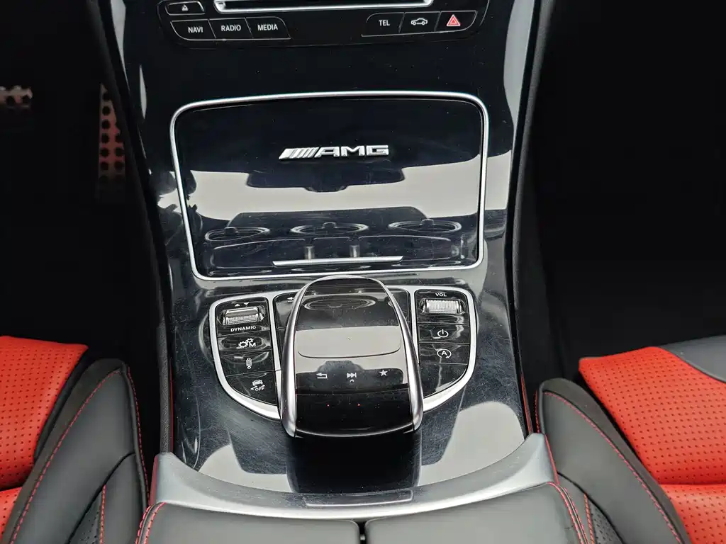 Mercedes-Benz C-Class AMG 2019 — фото 13