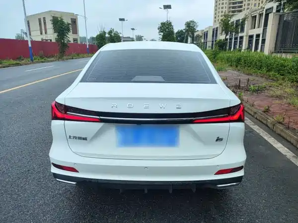 Roewe i5 2025
