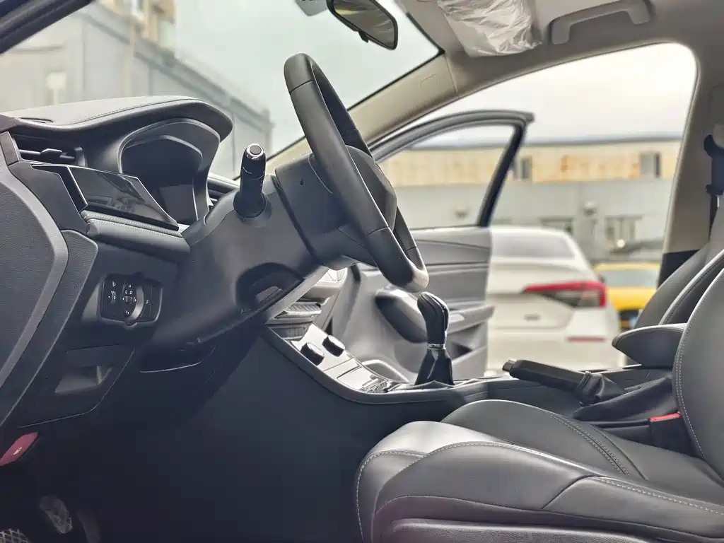 Chery Arrizo 5 PLUS 2022 — фото 10