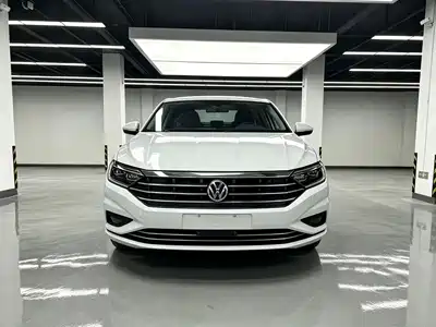 Volkswagen Sagitar 2020