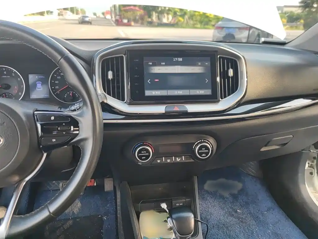 Kia KX1 2019 — фото 6
