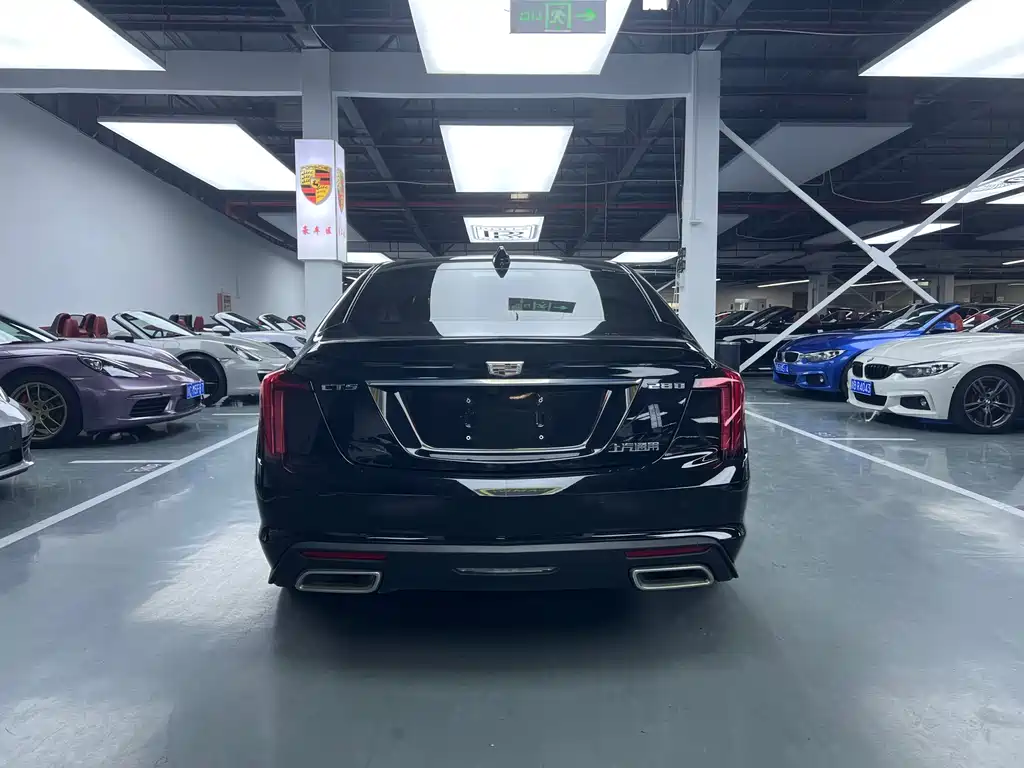 Cadillac CT5 2024 — фото 12