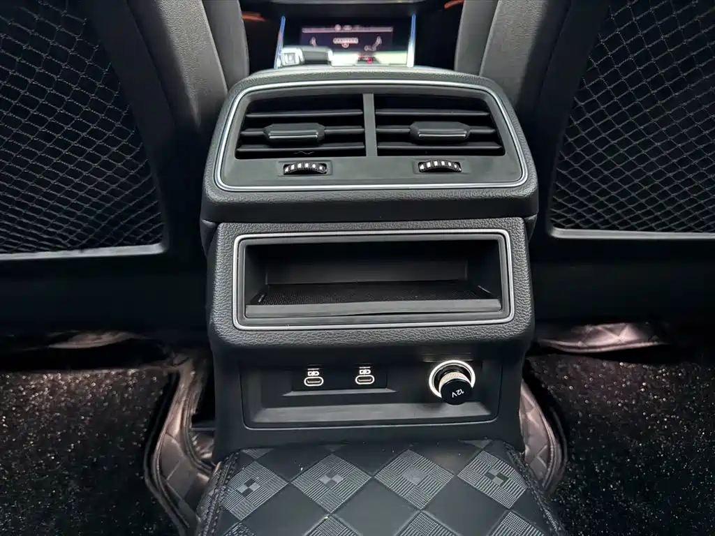 Audi A6L 2023 — фото 9