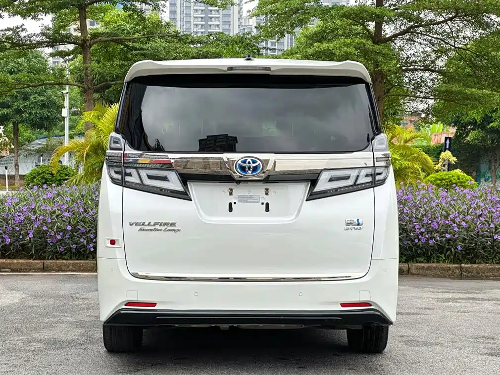 Toyota Vellfire 2019 — фото 6