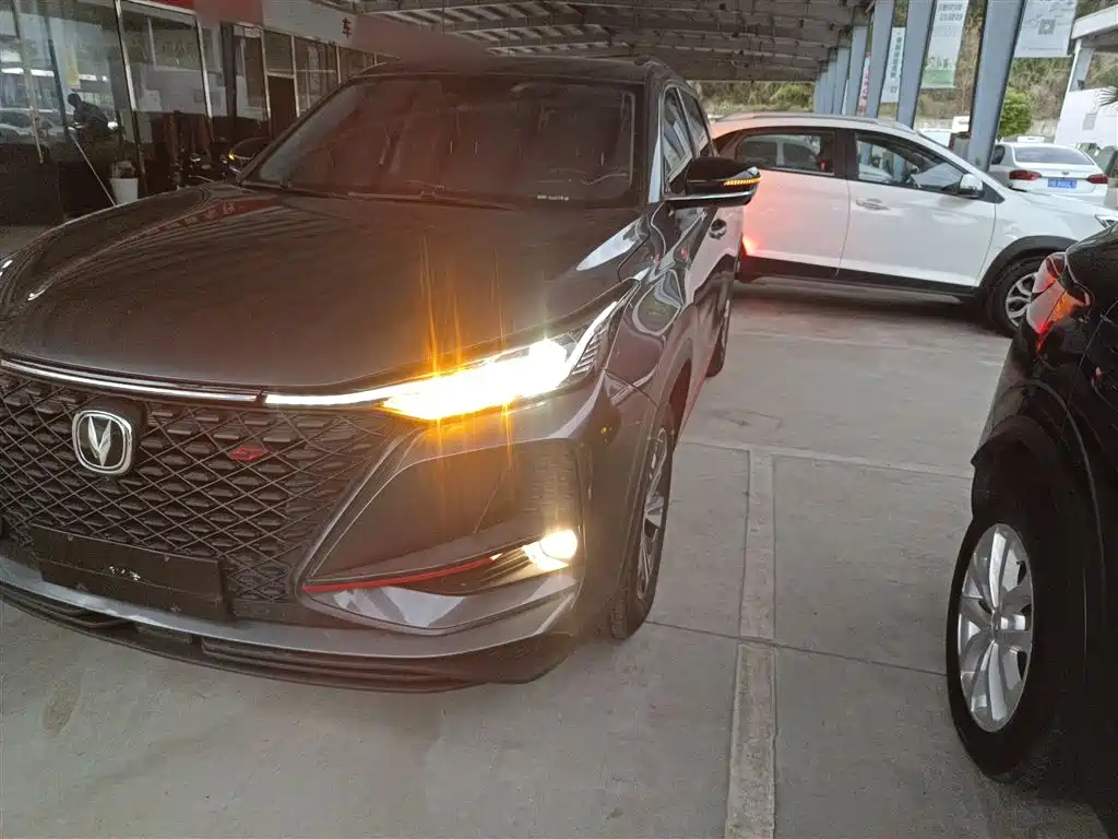Changan CS75 PLUS 2020 — фото 24