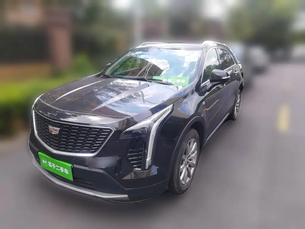 Cadillac XT4 2022 — фото 1
