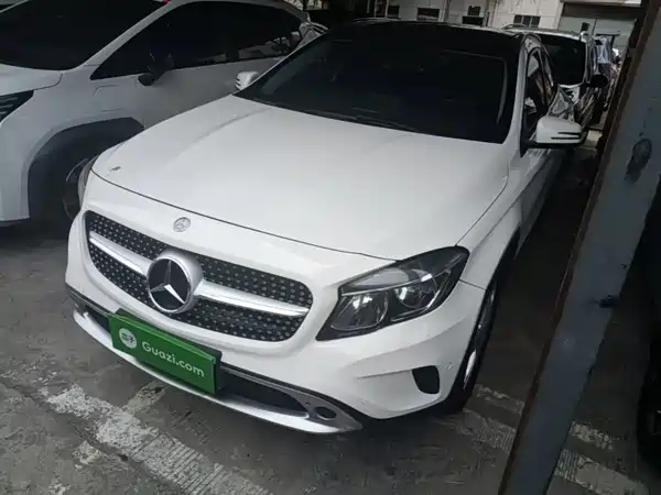 Mercedes-Benz GLA 2017