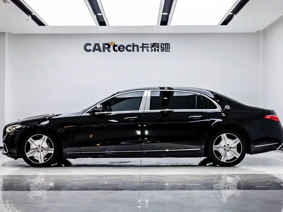Mercedes-Benz Maybach S-Class 2022 — фото 3