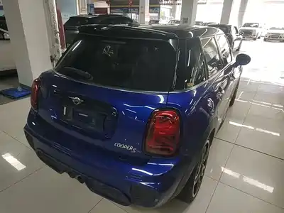 MINI MINI 2019