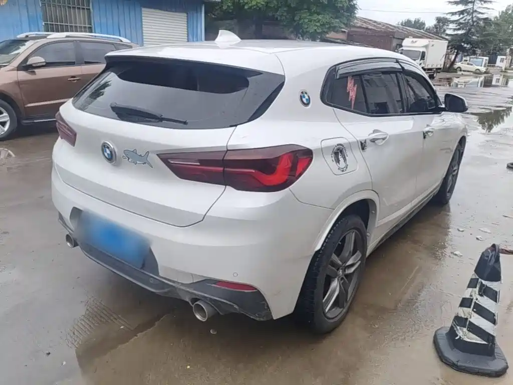 BMW X2 2022 — фото 7