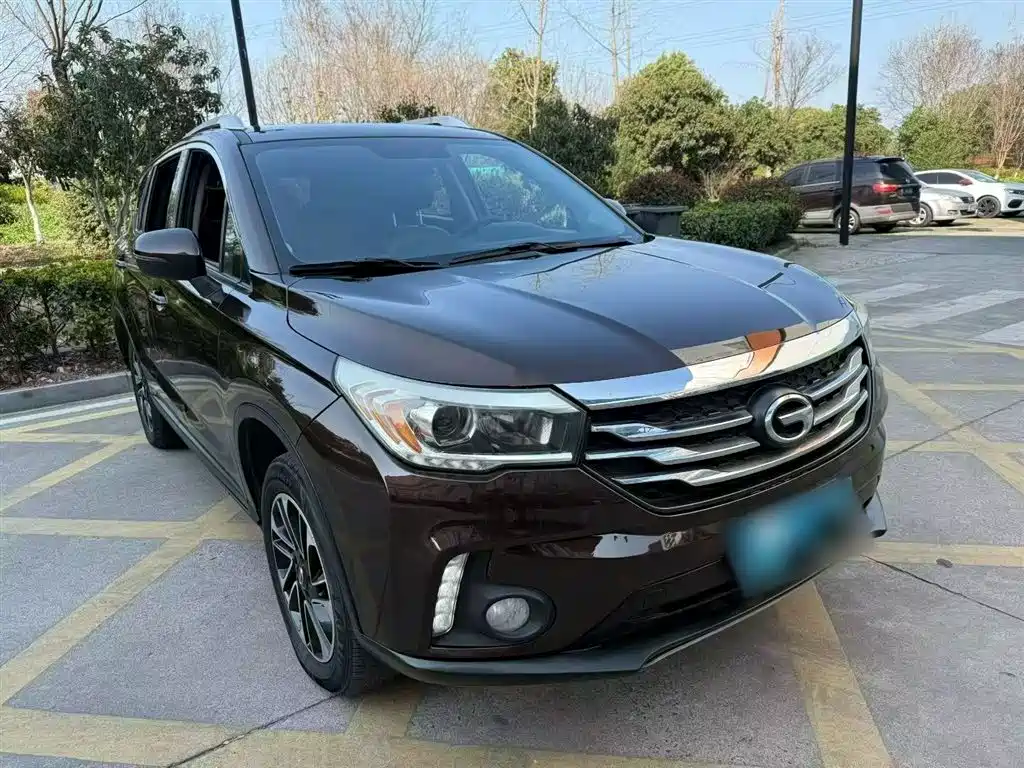 GAC Motor Trumpchi GS4 2017 — фото 15