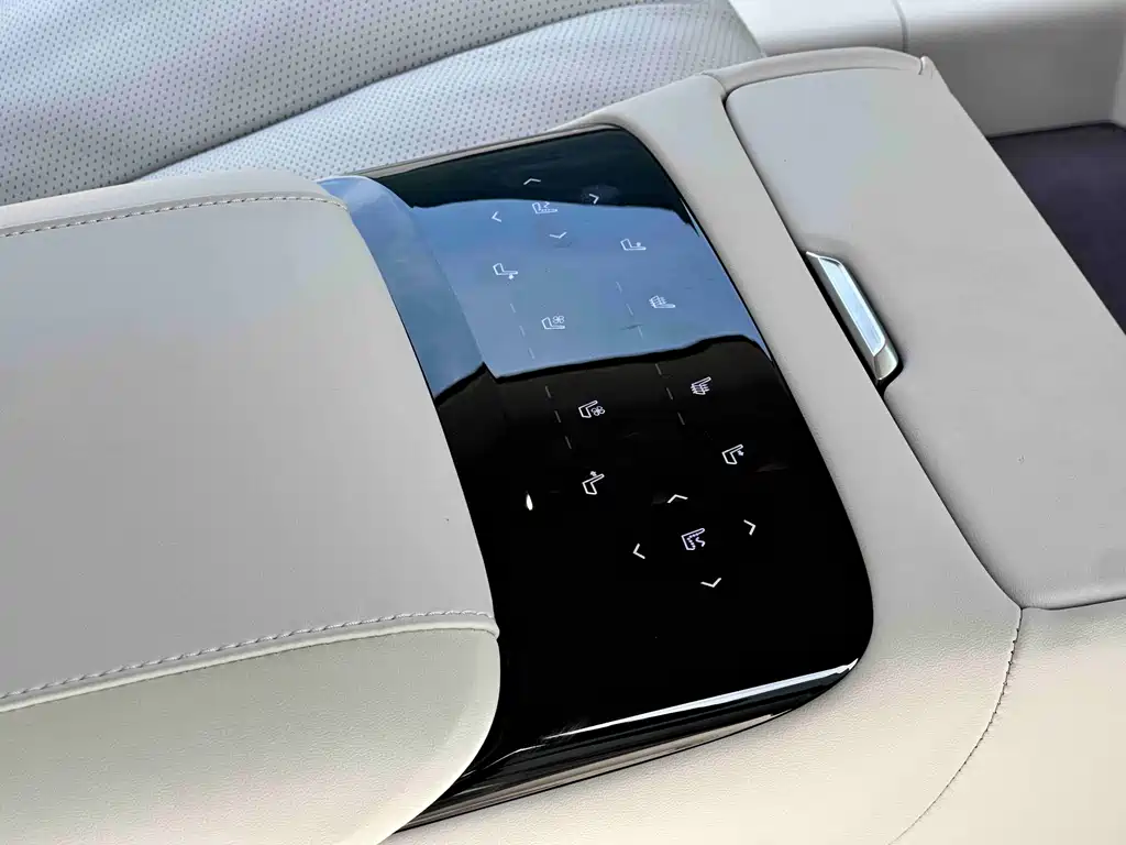 Buick Electra L7 2025 — фото 5