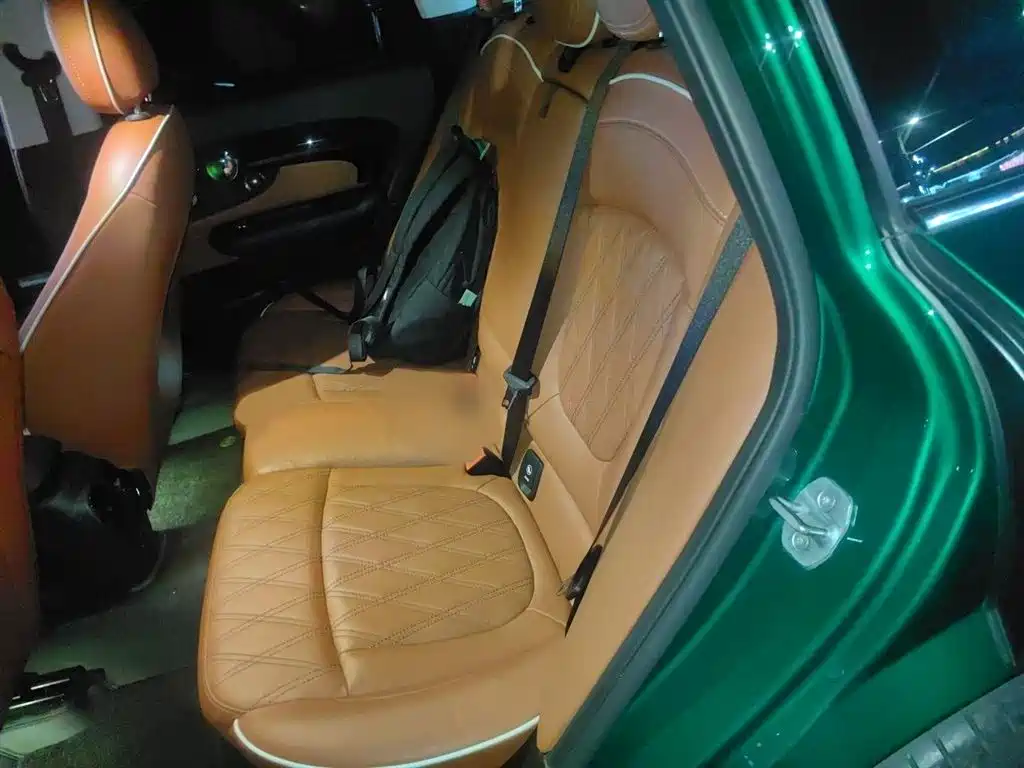 MINI Clubman 2023 — фото 15