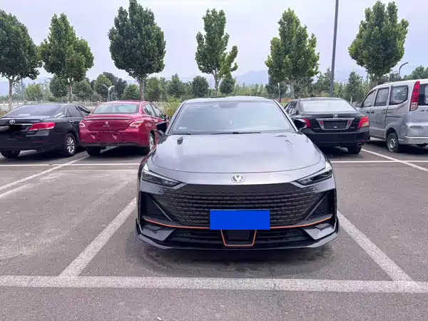 Changan UNI-V 2022