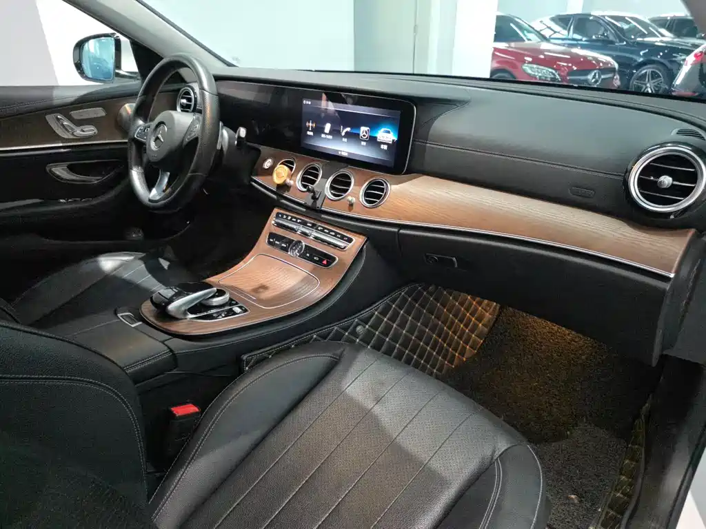 Mercedes-Benz E-Class 2018