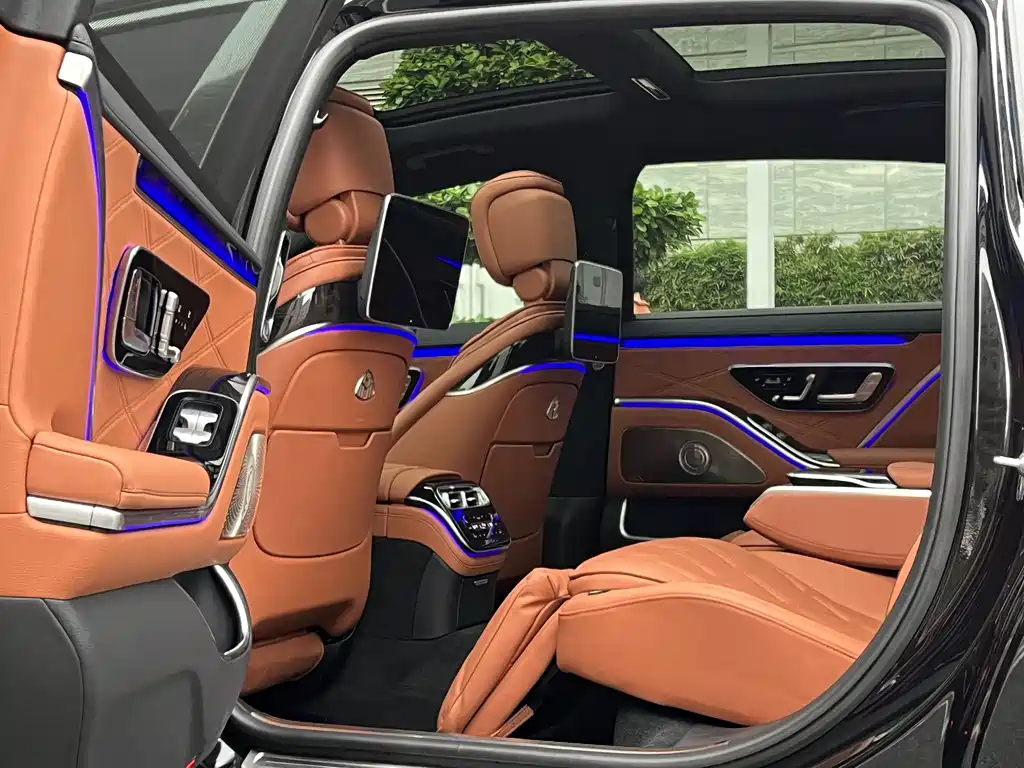 Mercedes-Benz S-Class 2025 — фото 10