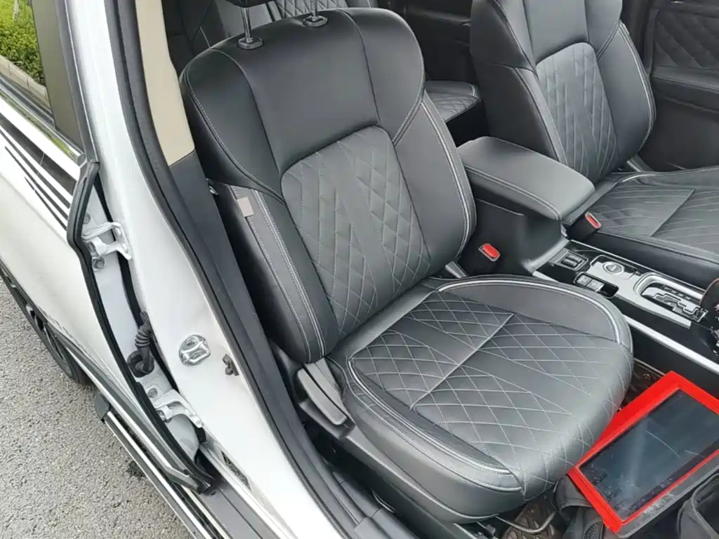 Mitsubishi Outlander 2020 — фото 25