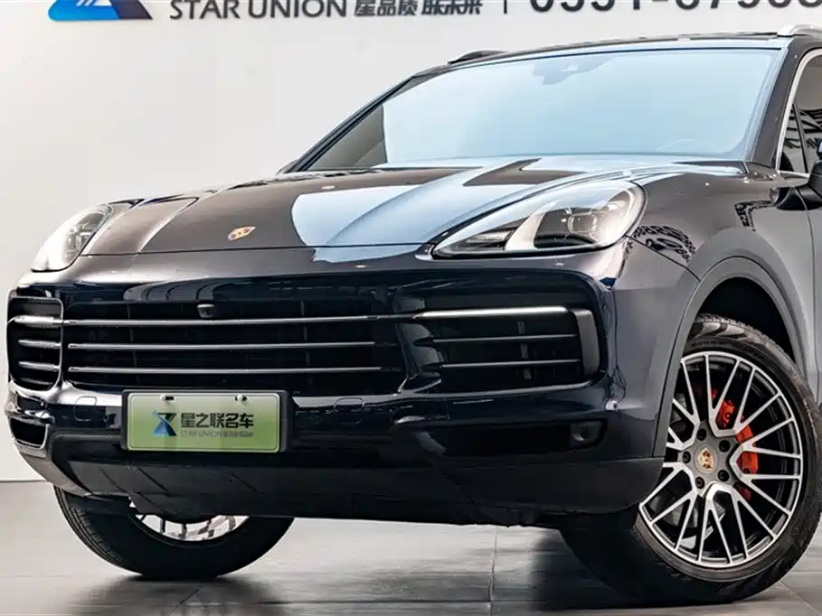Porsche Cayenne Hybrid 2021 — фото 2