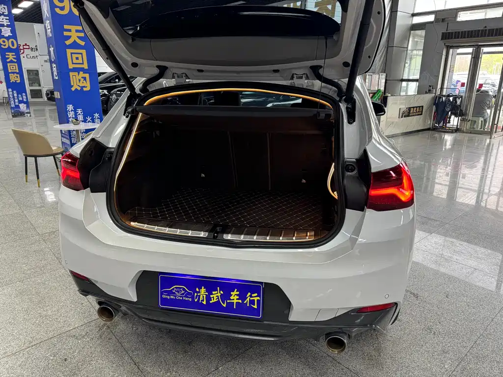 BMW X2 2021 — фото 11