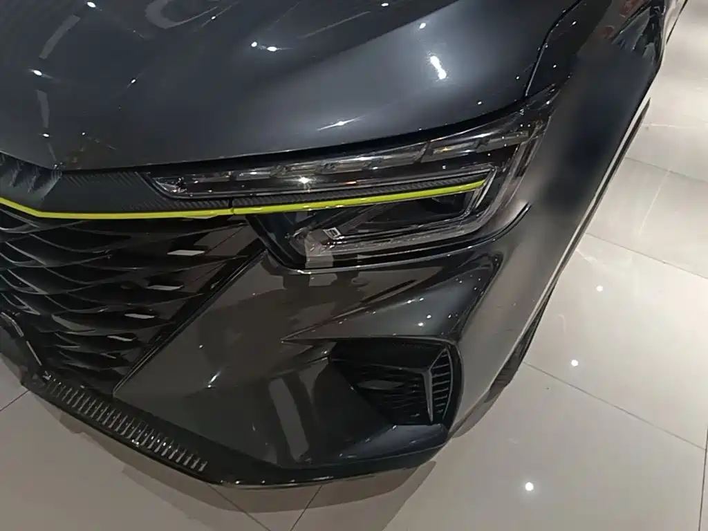 Roewe RX5 2021 — фото 24
