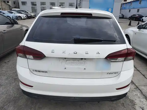Skoda Rapid Spaceback 2020