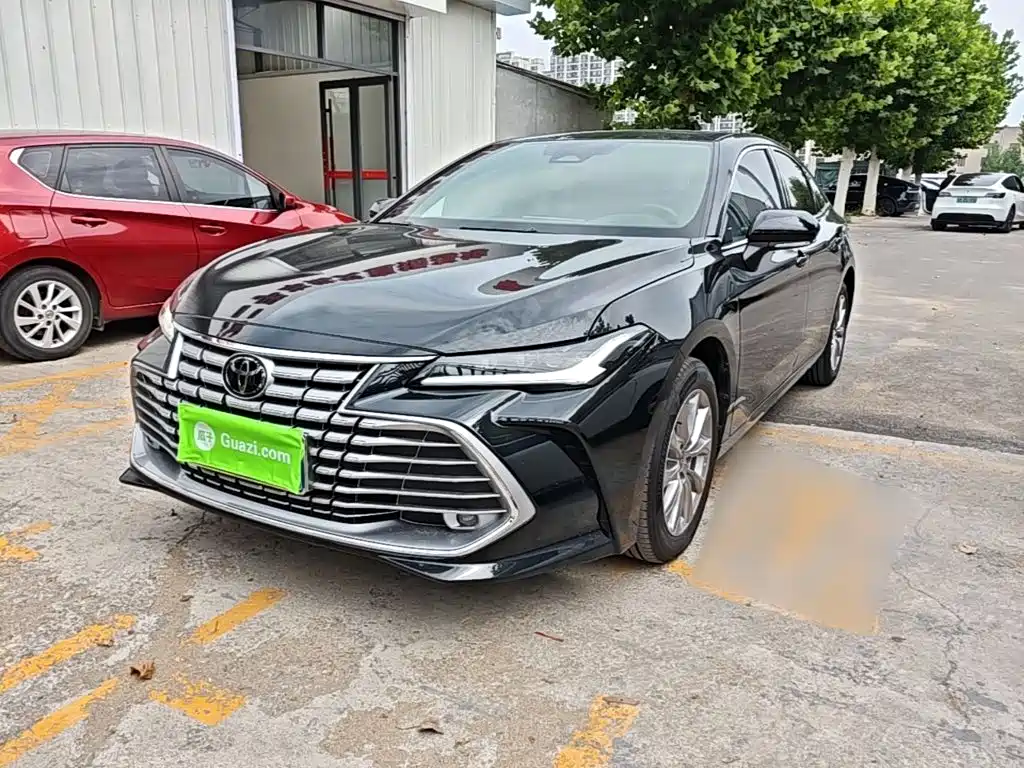 Toyota Avalon 2025