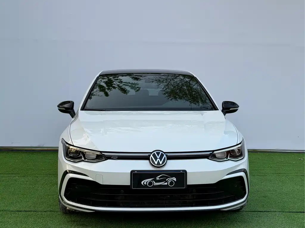 Volkswagen Golf 2023