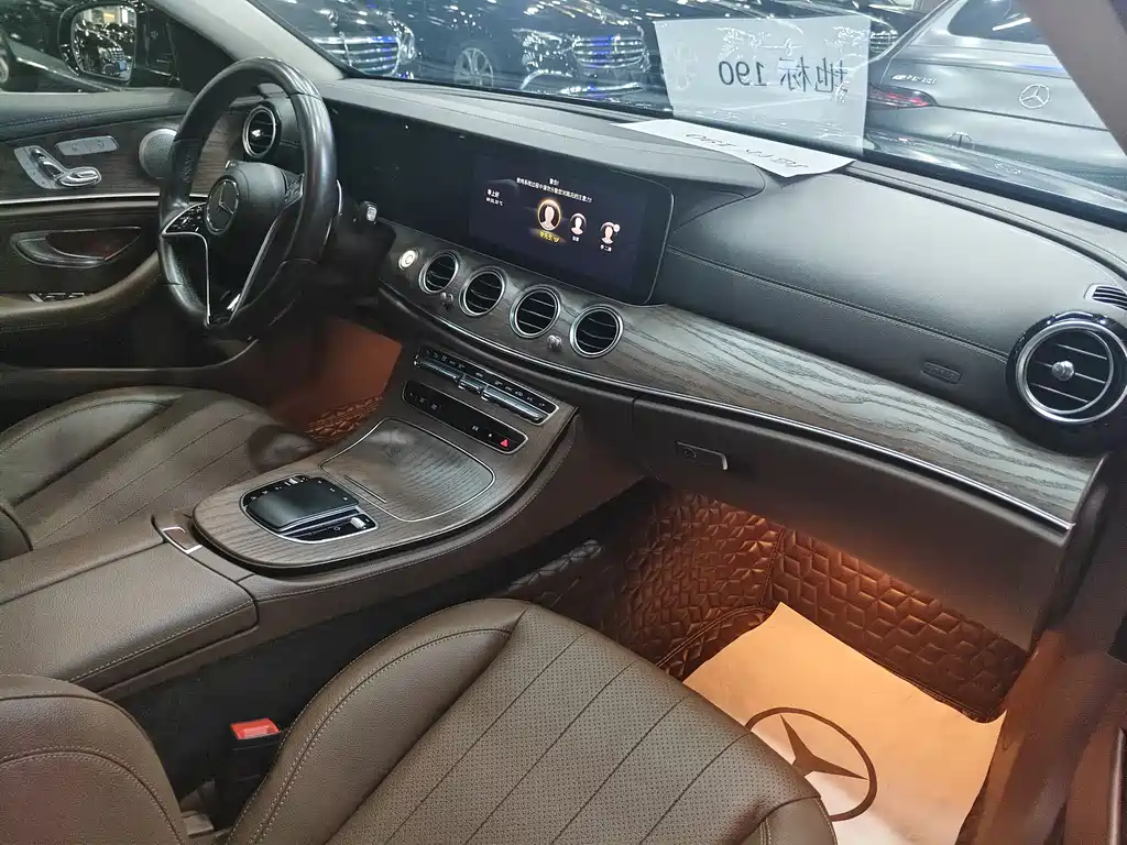 Mercedes-Benz E-Class 2021 — фото 14