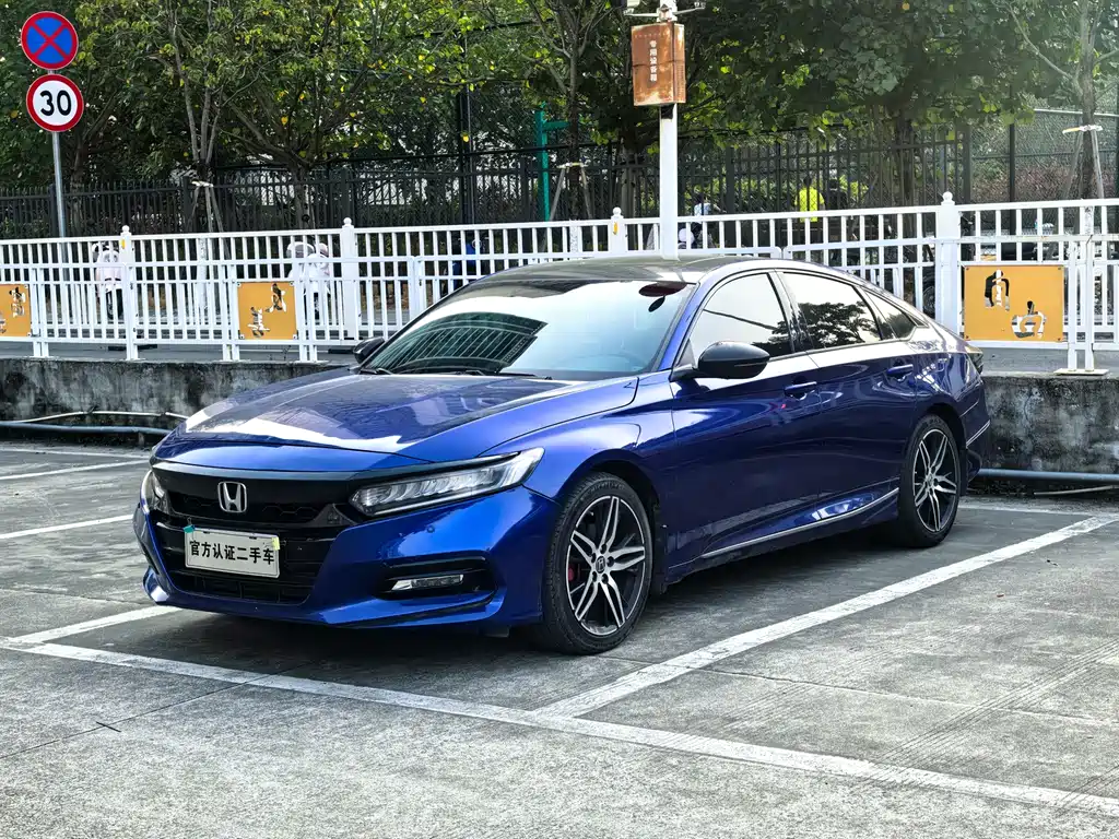 Honda Accord 2021 — фото 1