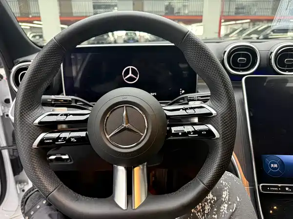 Mercedes-Benz C-Class 2022