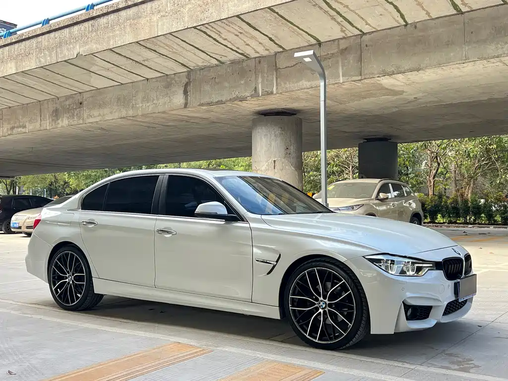 BMW 3 Series 2017 — фото 3