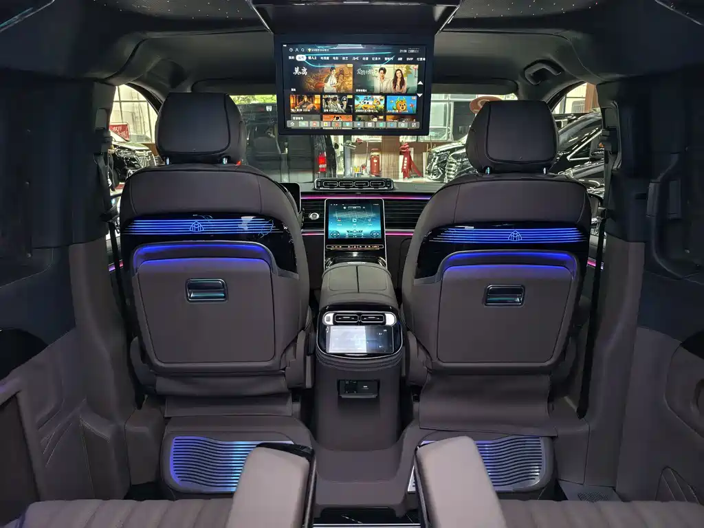 Mercedes-Benz Vito 2022 — фото 10