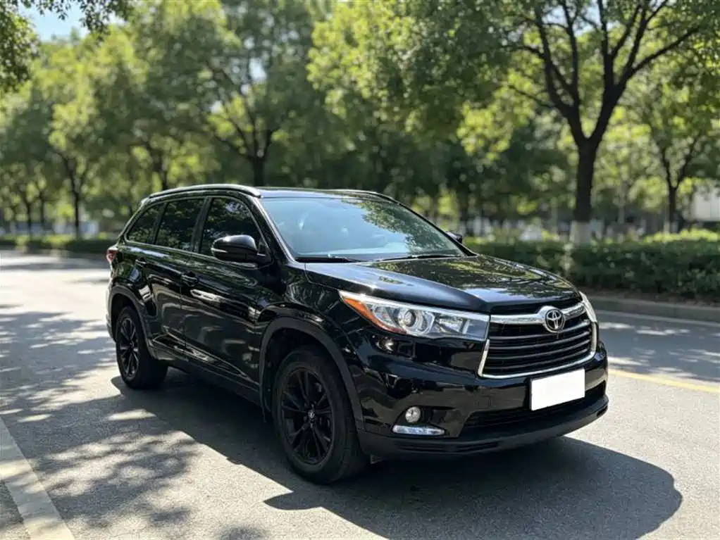 Toyota Highlander 2016