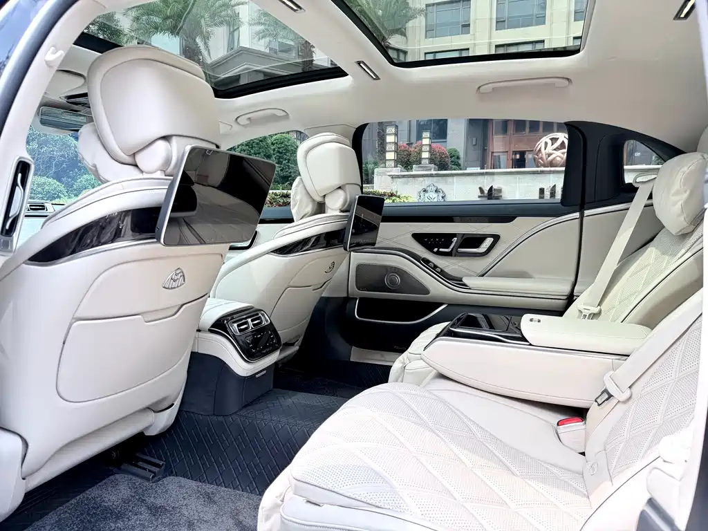 Mercedes-Benz S-Class 2025 — фото 10