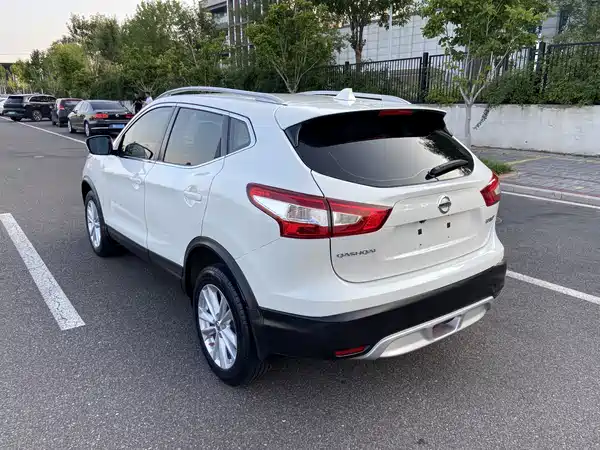Nissan Qashqai 2016