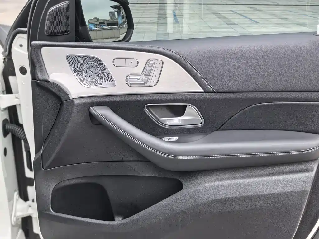 Mercedes-Benz GLE AMG 2020 — фото 11