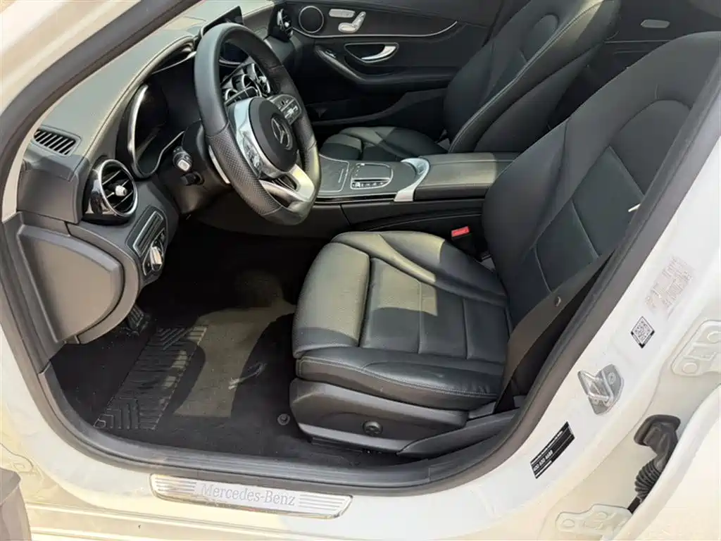 Mercedes-Benz C-Class 2020 — фото 21