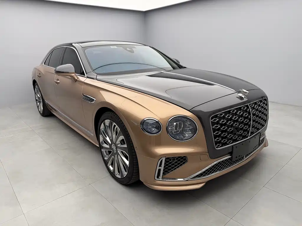 Bentley Flying Spur PHEV 2025 — фото 3