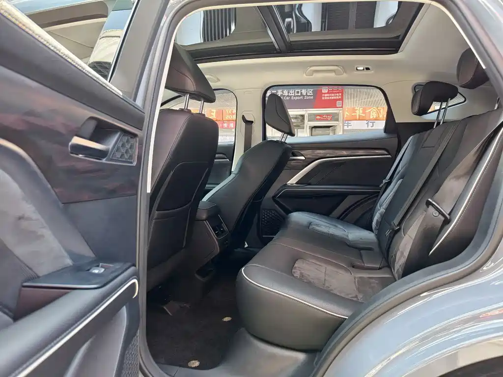 Haval H6 2023 — фото 12